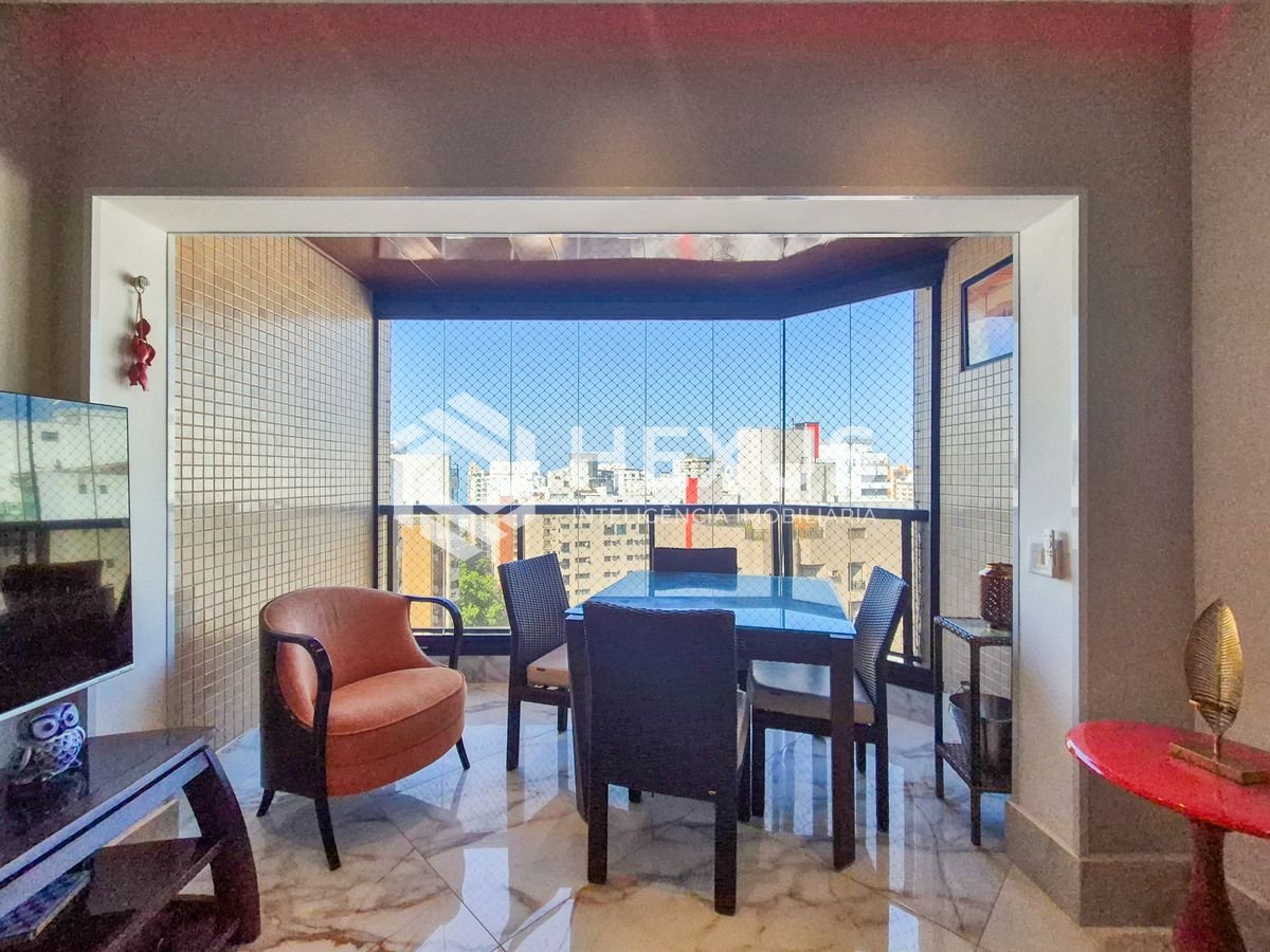Foto 3 de Apartamento com varanda e lazer na região da Barra Funda nas Pitangueiras, Guarujá