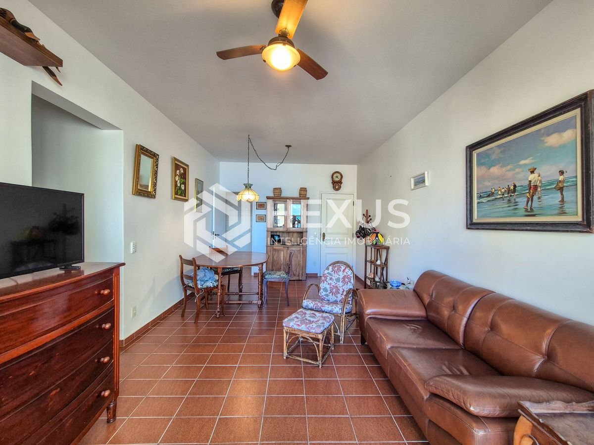 Foto 3 de Apartamento com varanda vista mar e lazer a 1 quadra da praia nas Pitangueiras, Guarujá