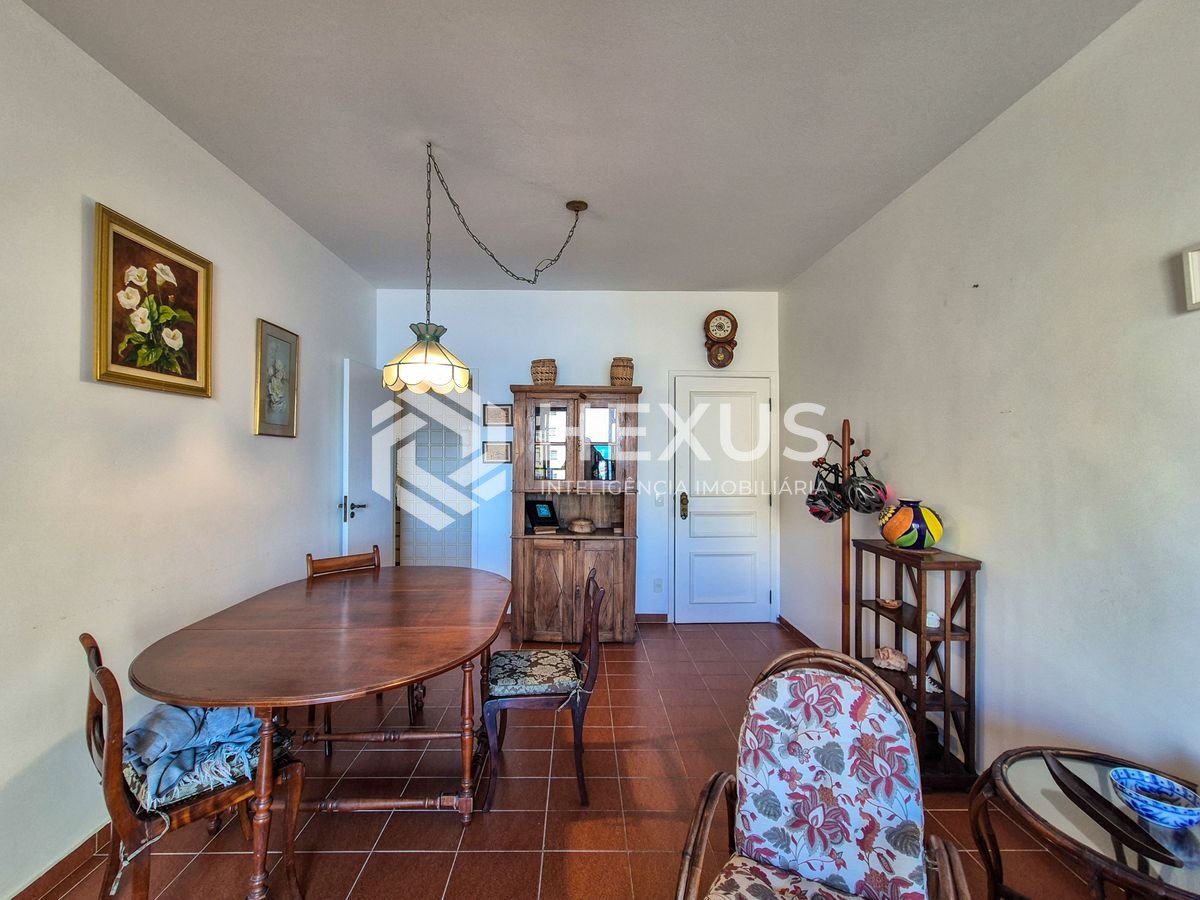 Foto 4 de Apartamento com varanda vista mar e lazer a 1 quadra da praia nas Pitangueiras, Guarujá