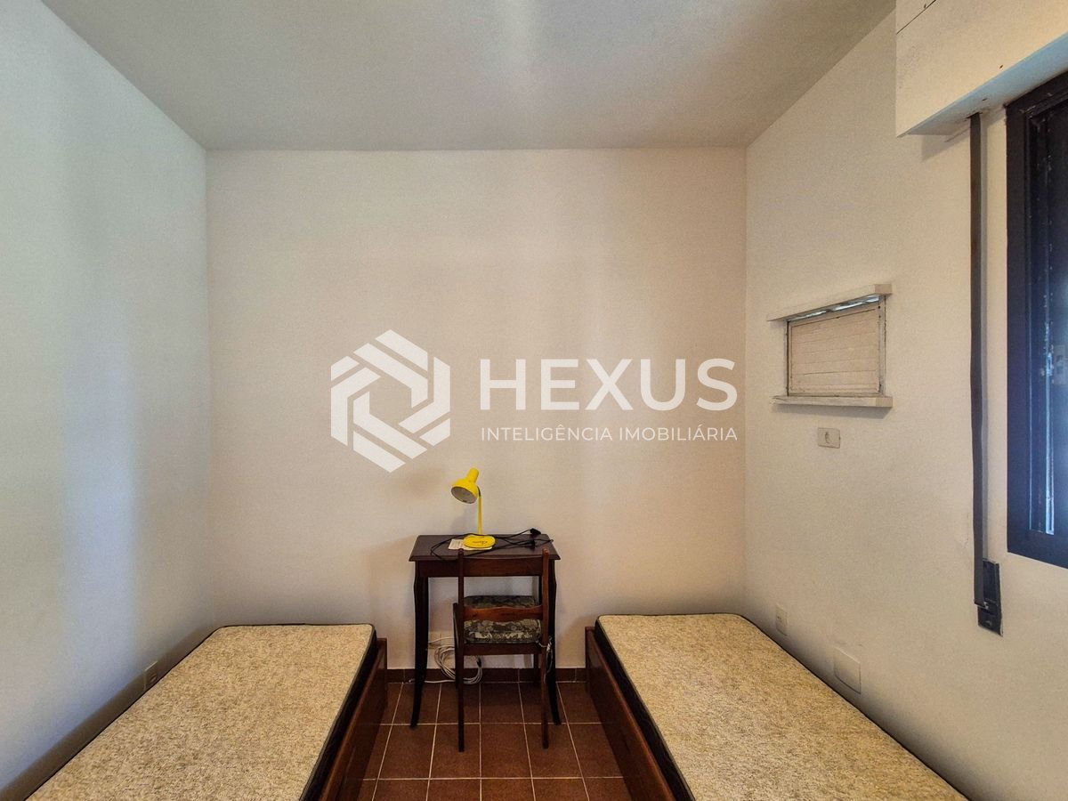 Foto 5 de Apartamento com varanda vista mar e lazer a 1 quadra da praia nas Pitangueiras, Guarujá