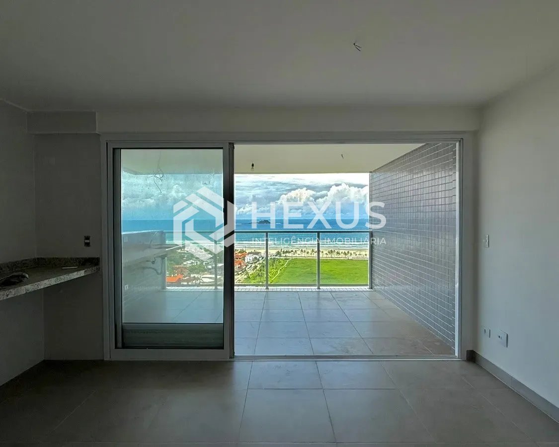 Foto 3 de Apartamento com varanda gourmet vista mar e lazer a 100m da praia na Enseada, Guarujá