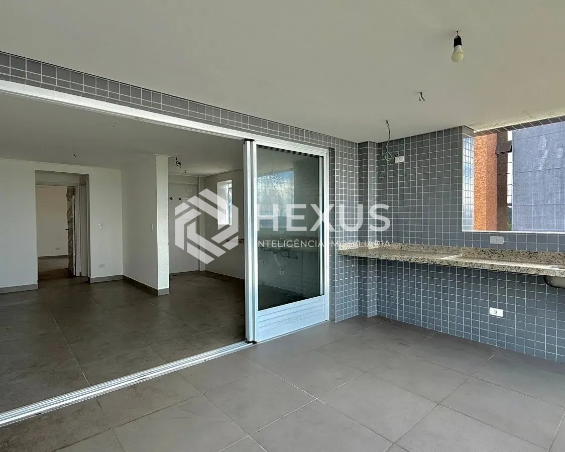 Foto 4 de Apartamento com varanda gourmet vista mar e lazer a 100m da praia na Enseada, Guarujá