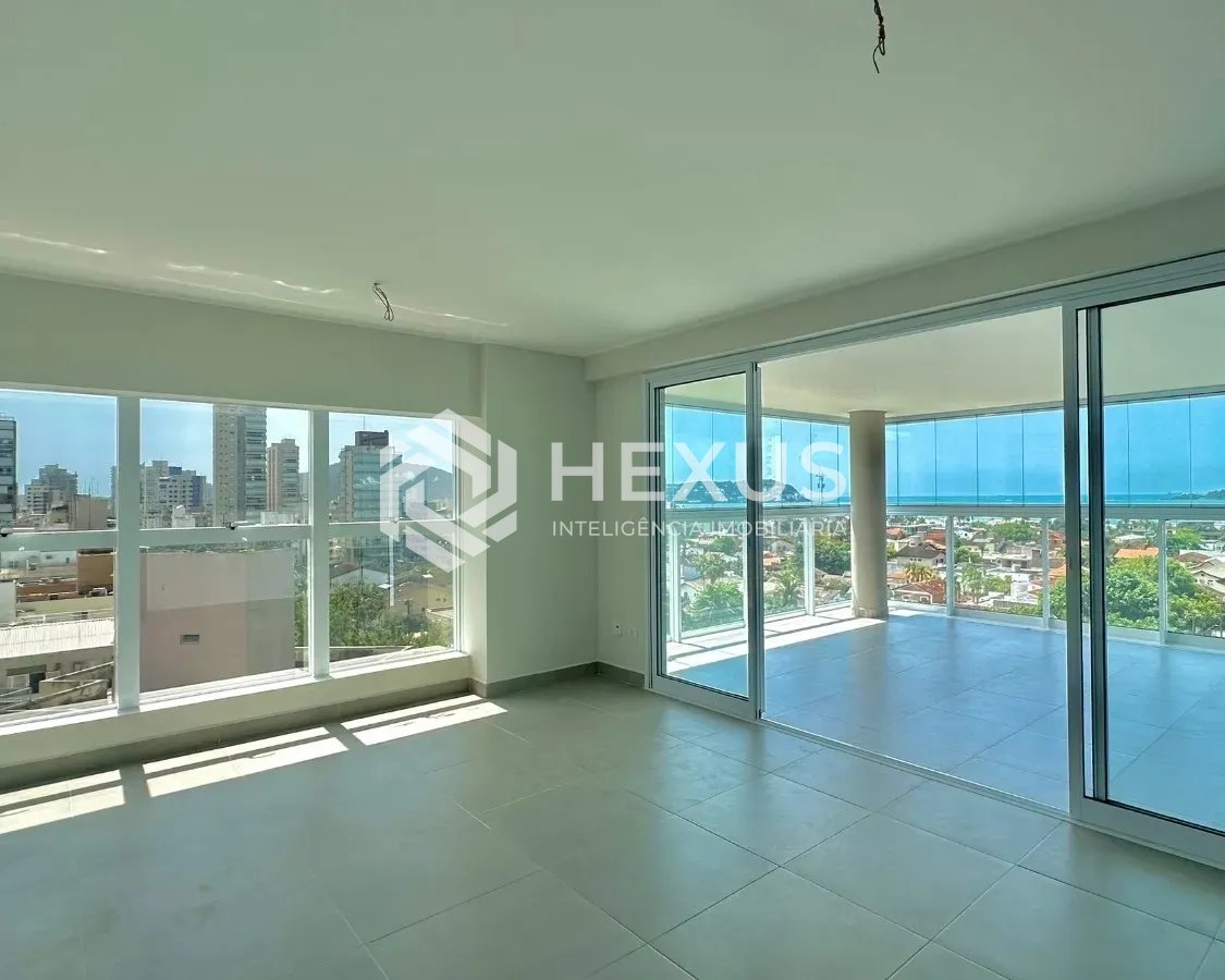 Foto 5 de Apartamento com varanda gourmet vista mar e lazer a 100m da praia na Enseada, Guarujá