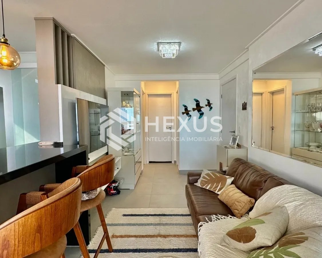 Foto 4 de Apartamento reformado com varanda gourmet vista mar e lazer a 100m da praia na Enseada, Guarujá