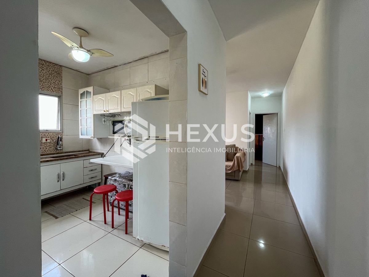 Foto 4 de Apartamento a 300m da praia na Enseada, Guarujá