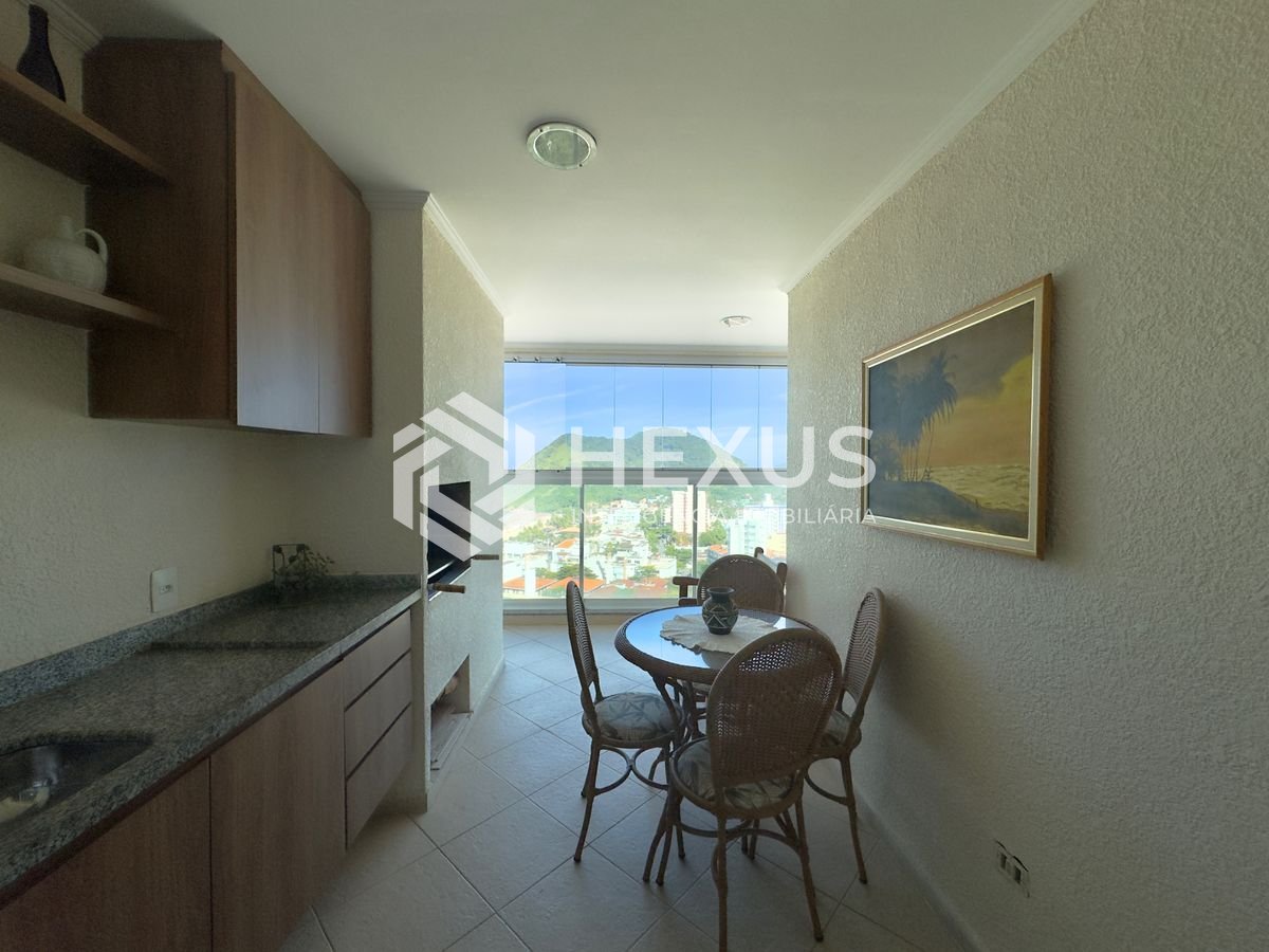 Foto 3 de Apartamento com varanda gourmet vista mar e lazer na beira mar da praia no Tombo, Guarujá