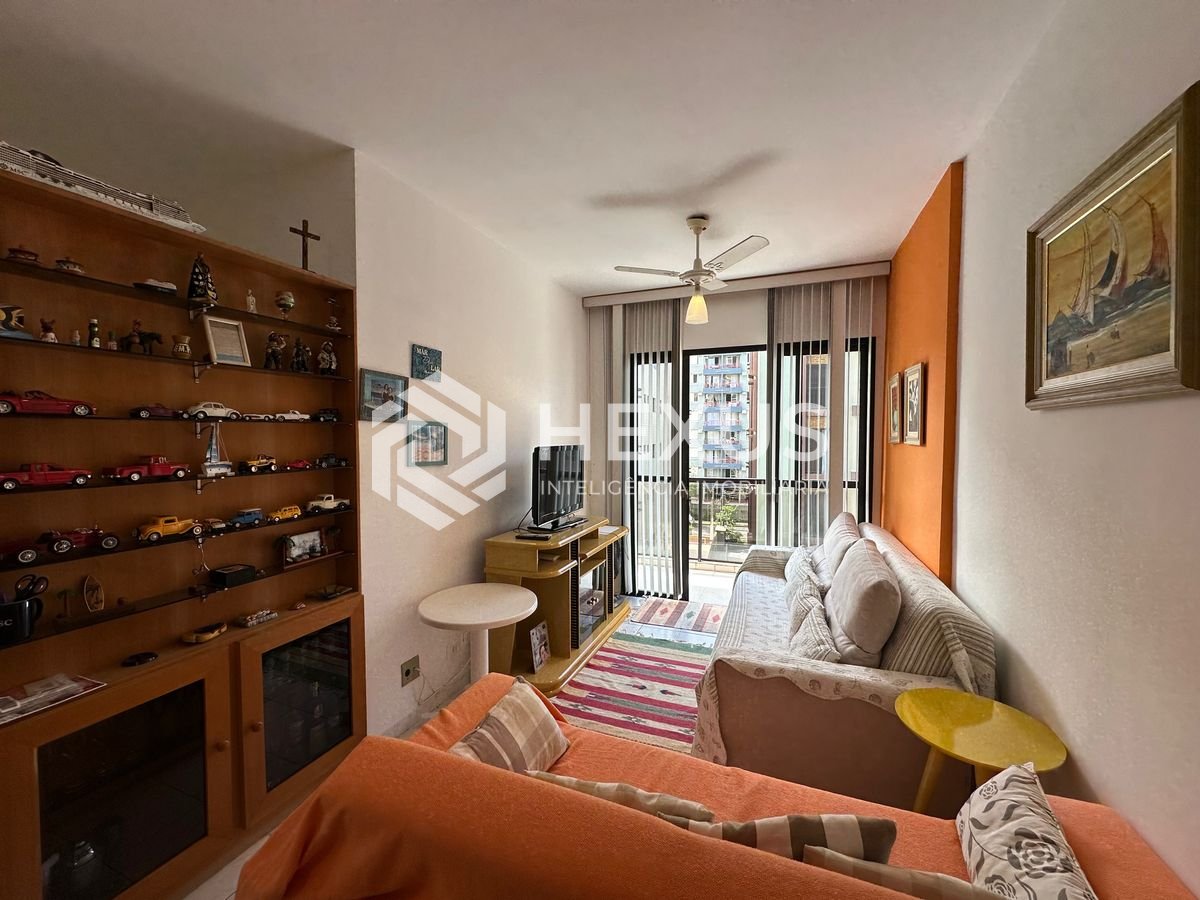 Foto 4 de Apartamento com varanda e lazer a 500m da praia na Enseada, Guarujá