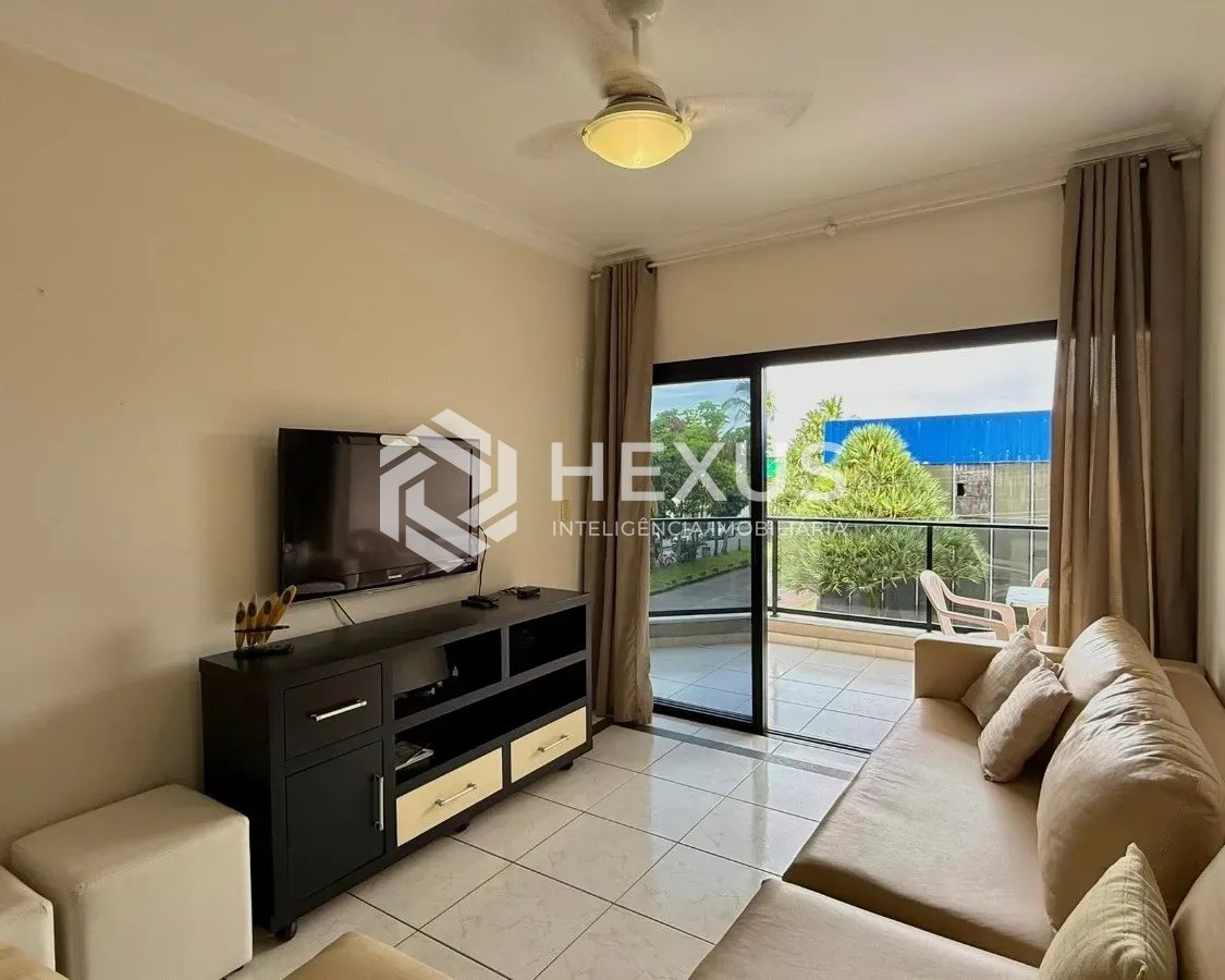 Foto 2 de Apartamento com varanda e lazer a 50m da praia na Enseada, Guarujá
