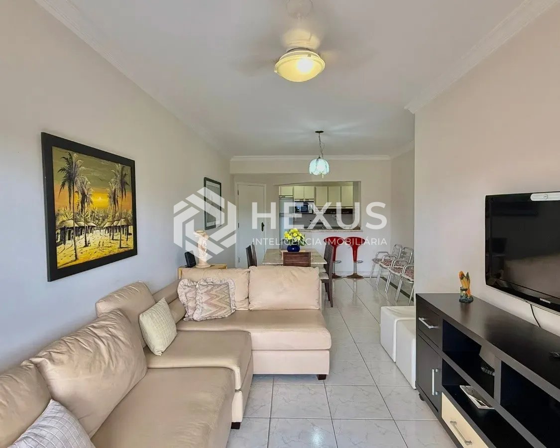 Foto 4 de Apartamento com varanda e lazer a 50m da praia na Enseada, Guarujá