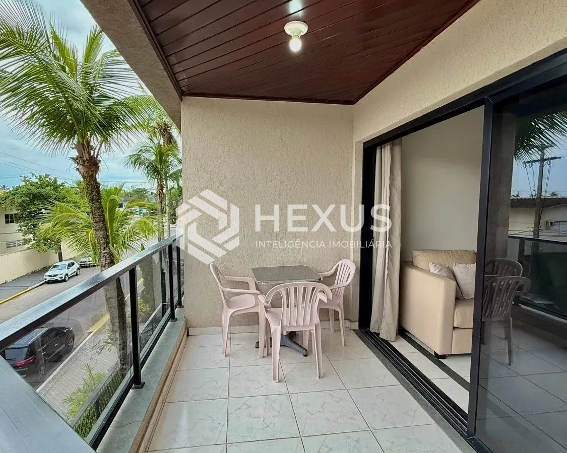 Foto 5 de Apartamento com varanda e lazer a 50m da praia na Enseada, Guarujá