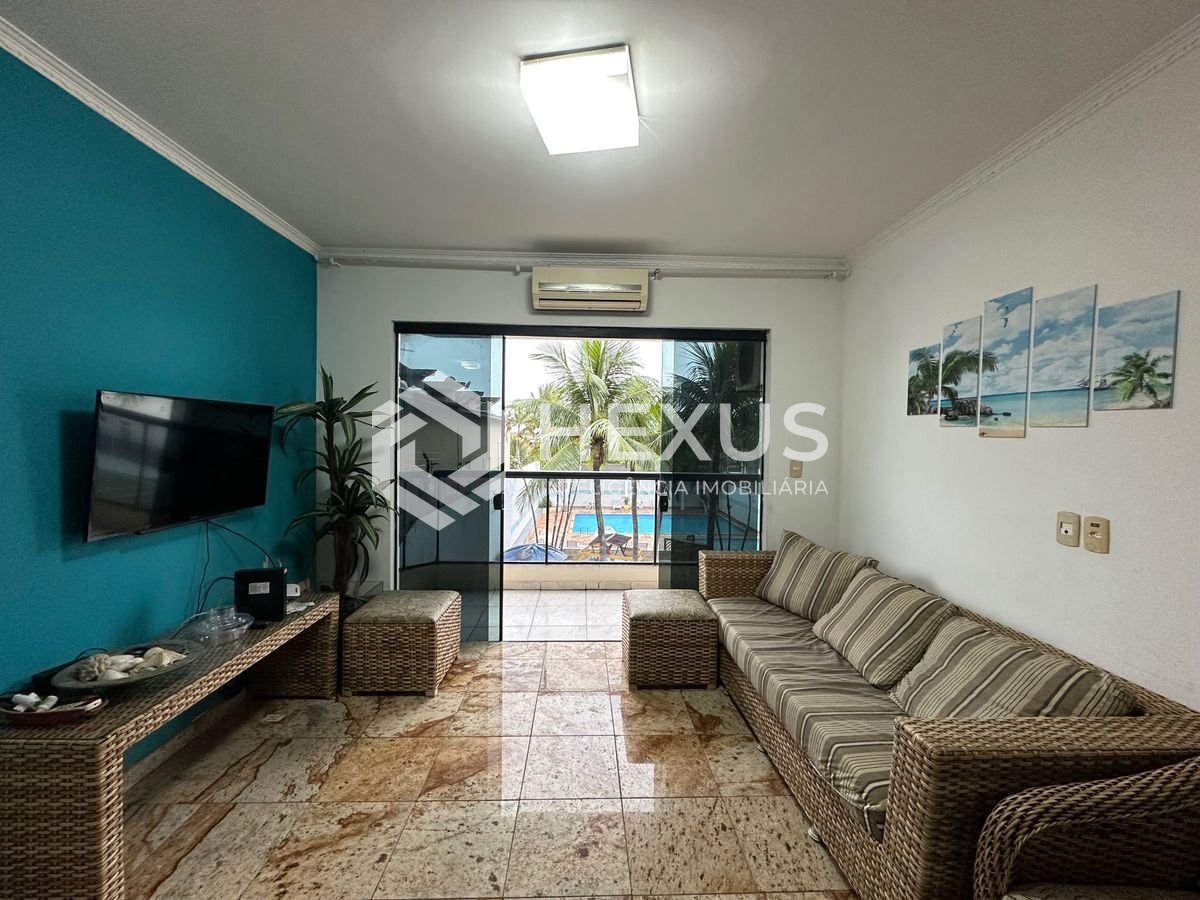 Foto 2 de Apartamento com varanda e lazer a 500m da praia na Enseada, Guarujá