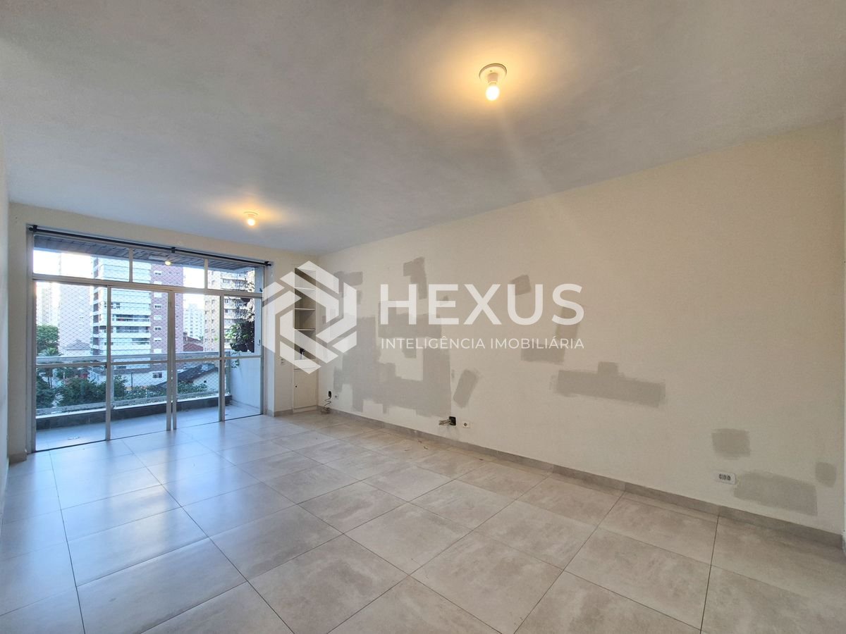 Foto 4 de Apartamento com varanda e lazer nas Pitangueiras, Guarujá