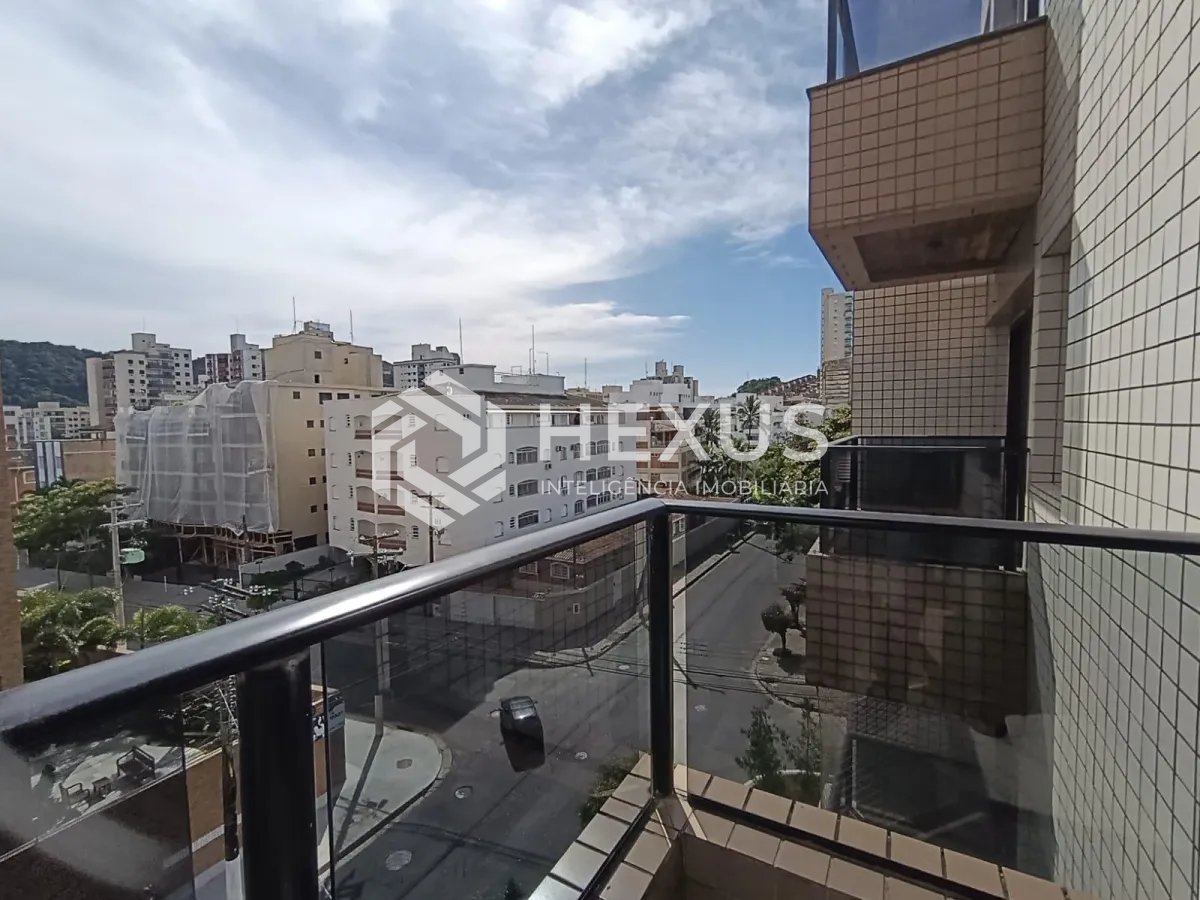 Foto 4 de Apartamento com varanda e lazer na Enseada, Guarujá