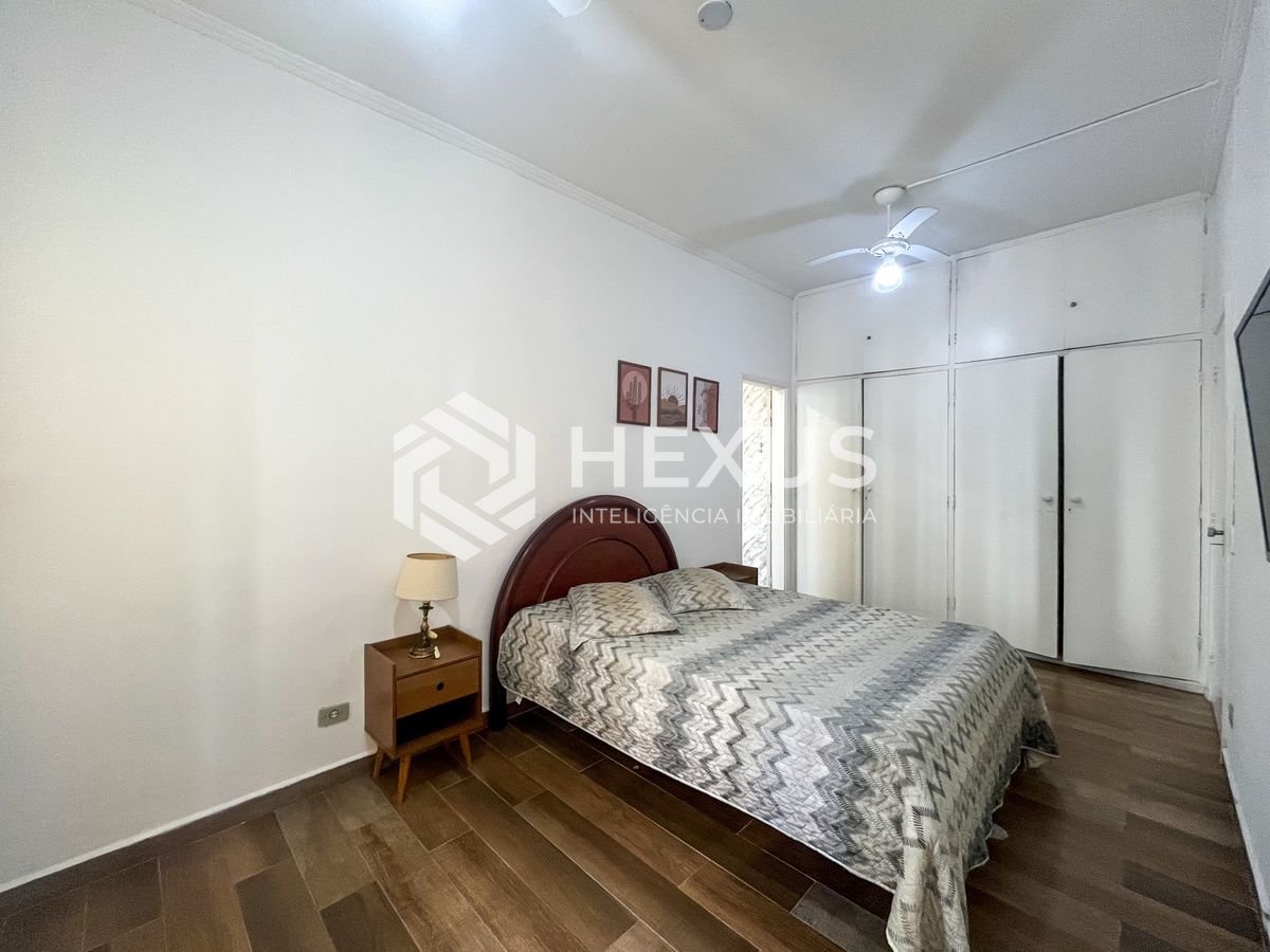 Foto 5 de Apartamento a 1 quadra da praia nas Pitangueiras, Guarujá