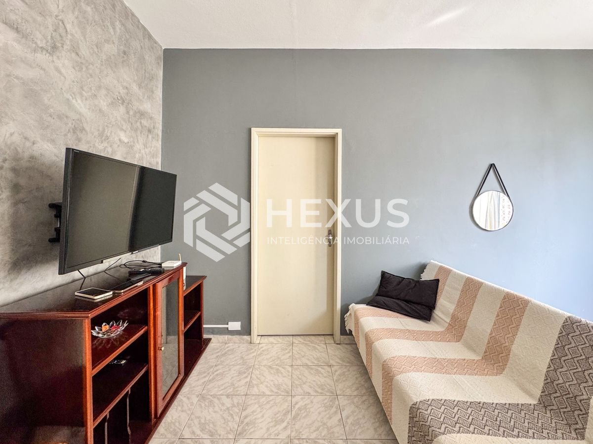 Foto 4 de Apartamento a 1 quadra da praia nas Pitangueiras, Guarujá