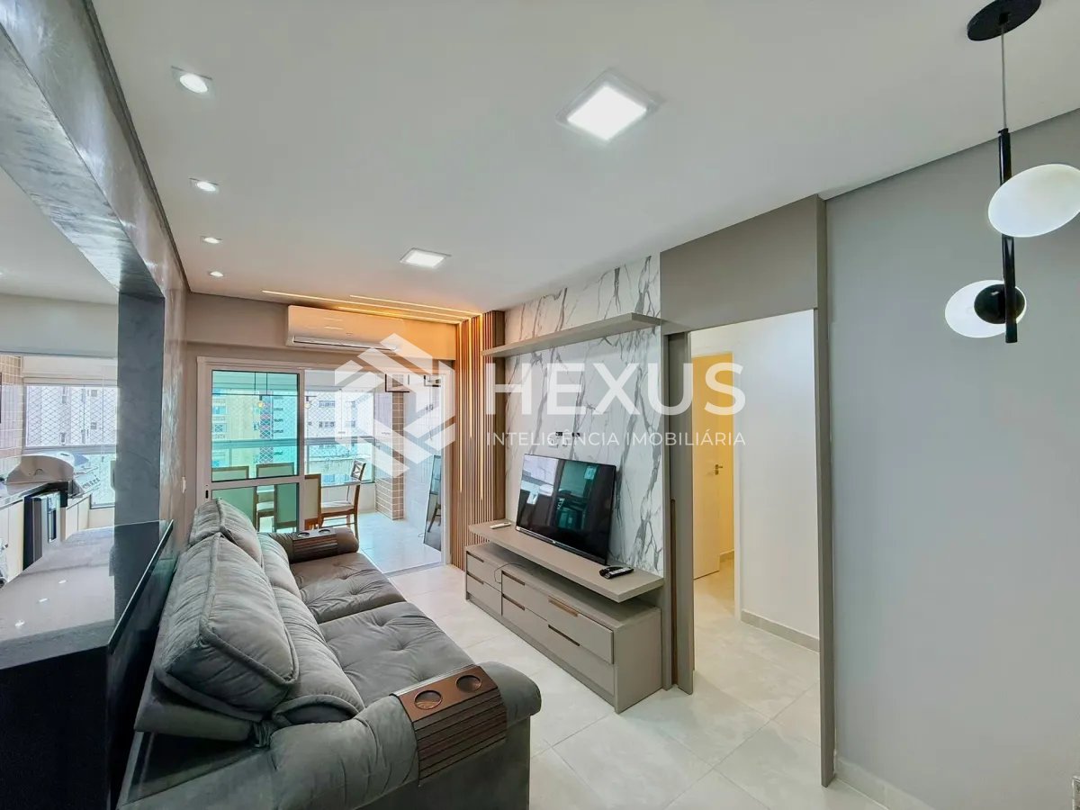 Foto 5 de Apartamento reformado com varanda gourmet e lazer a 100m da praia no Jardim Astúrias, Guarujá