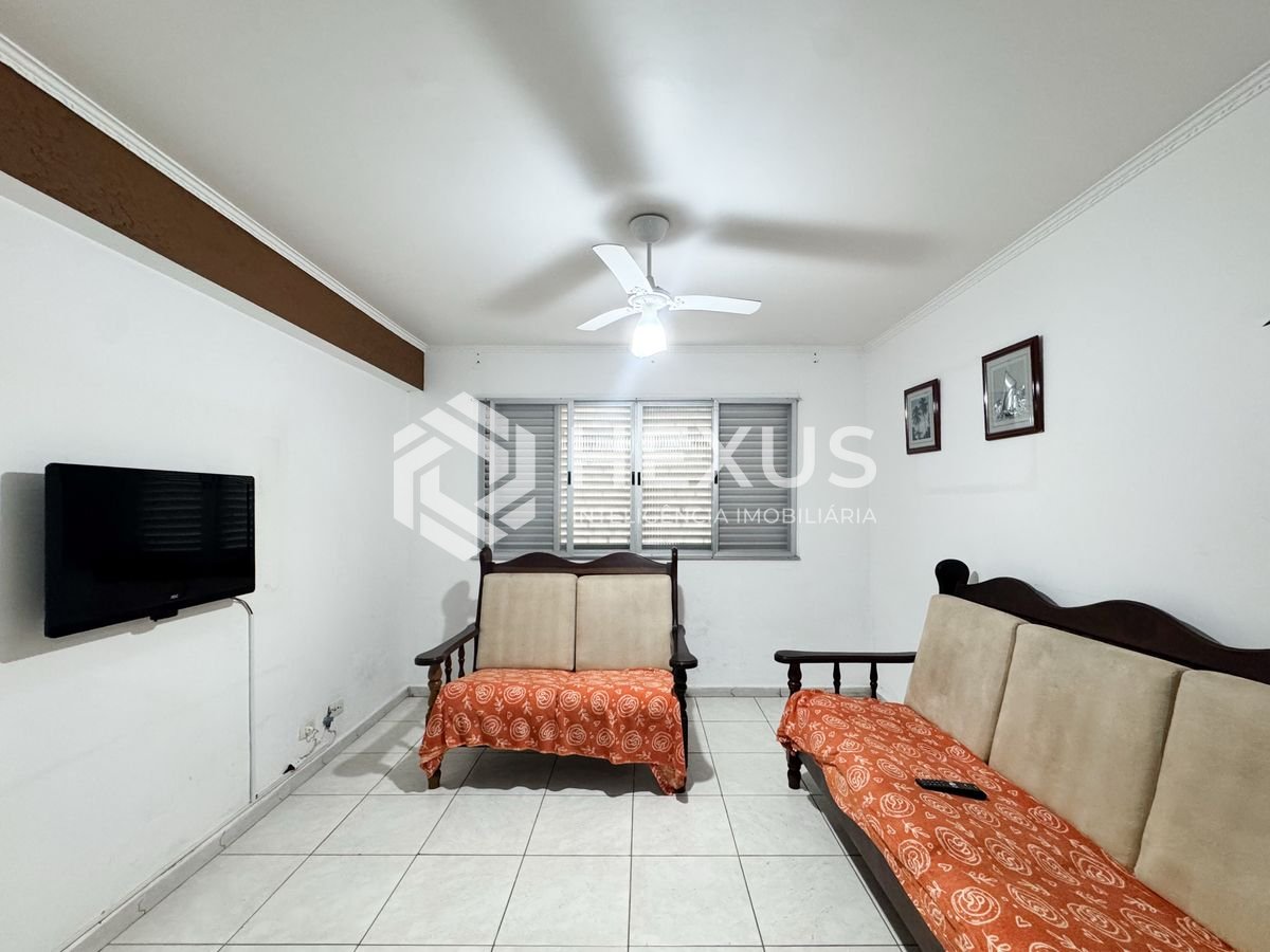 Foto 3 de Apartamento a 160m da praia na região da Vila Alzira no Jardim Astúrias, Guarujá