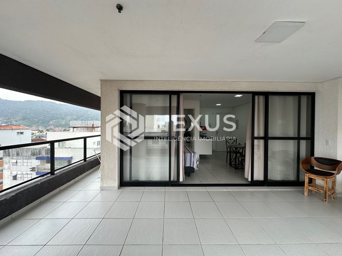 Foto 5 de Studio com varanda vista mar e lazer a 500m da praia na Enseada, Guarujá