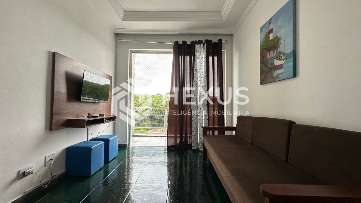 Foto 3 de Apartamento com varanda a 850m da praia na região do Tortugas na Enseada, Guarujá