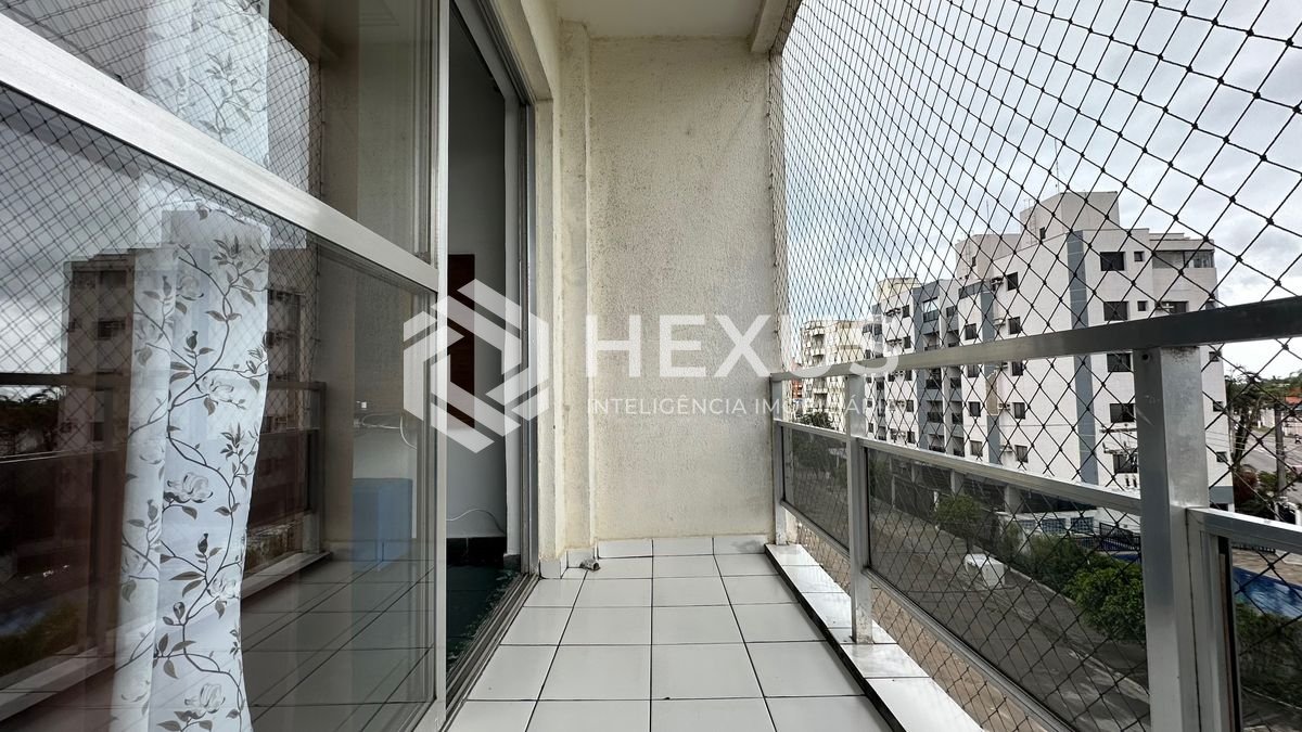 Foto 5 de Apartamento com varanda a 850m da praia na região do Tortugas na Enseada, Guarujá