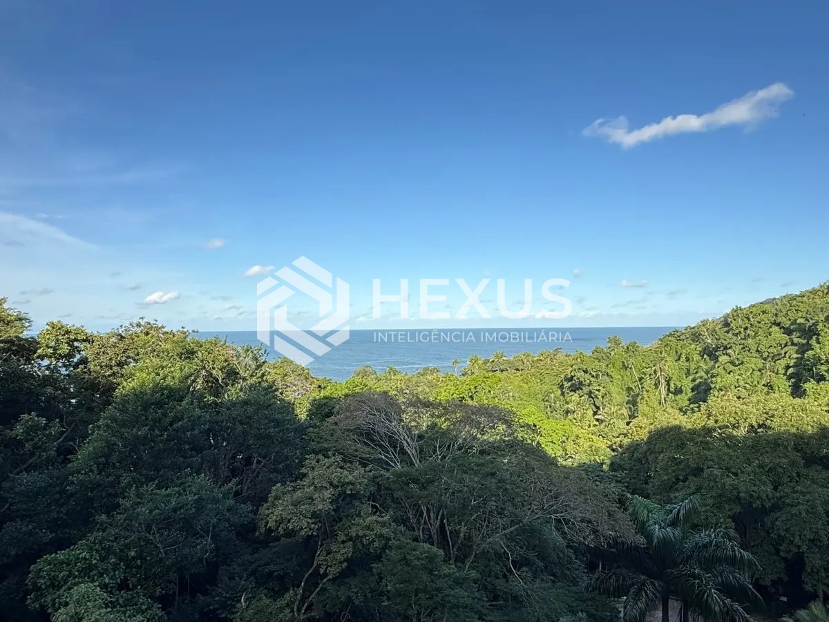 Foto 3 de Apartamento com varanda vista mar e lazer na beira mar do Morro Sorocotuba na Enseada, Guarujá