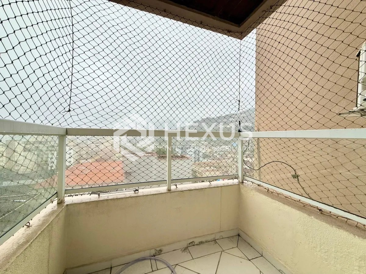 Foto 4 de Apartamento com varanda e lazer a 500m da praia na Enseada, Guarujá