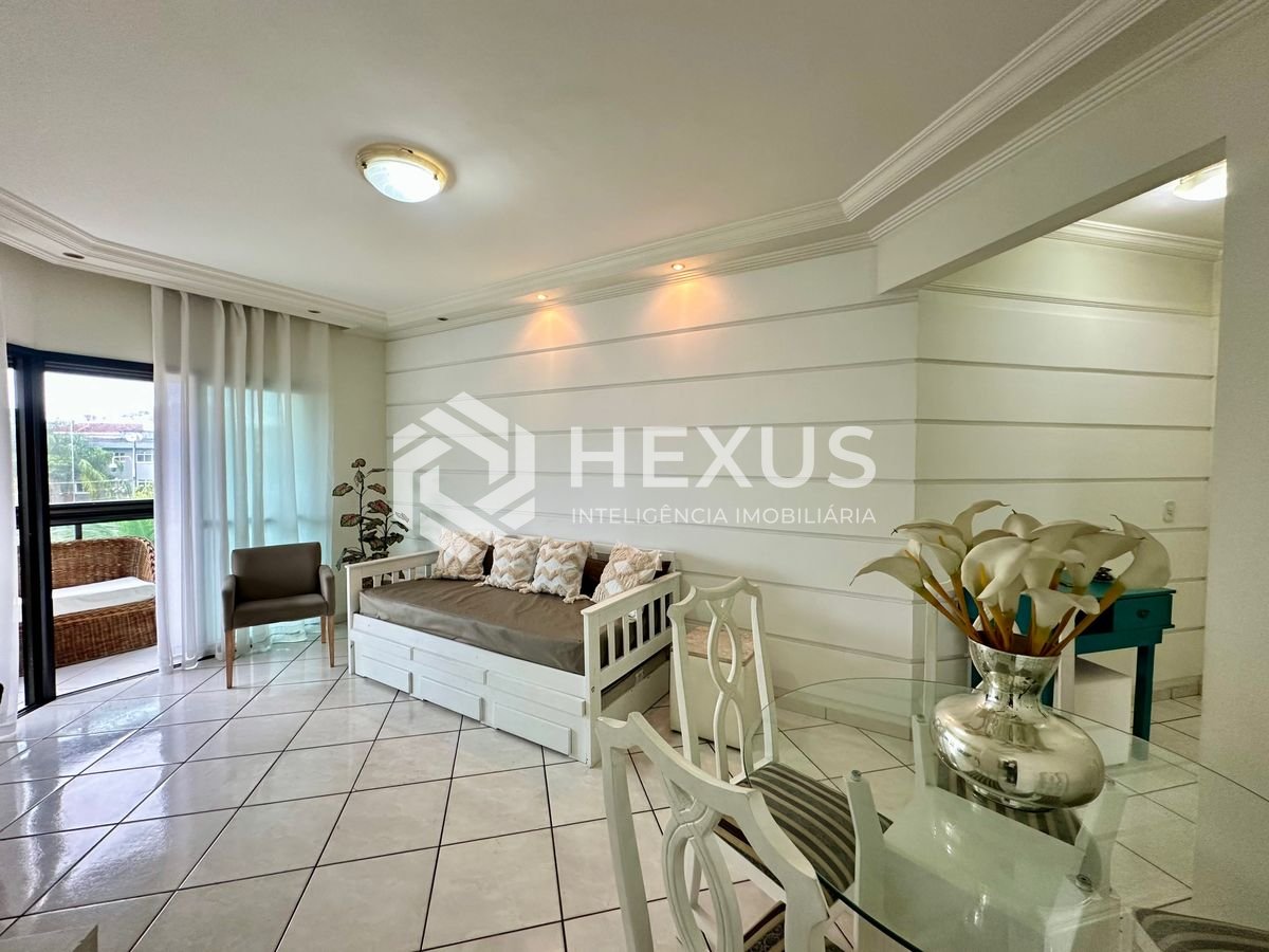 Foto 3 de Apartamento com varanda e lazer a 400m da praia na Enseada, Guarujá