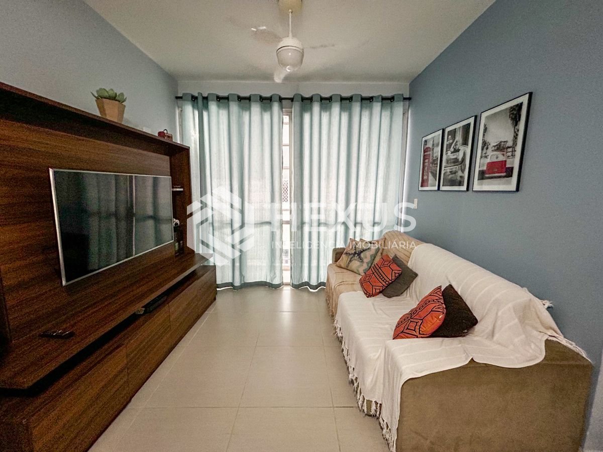 Foto 2 de Apartamento com varanda e lazer a 300m da praia na região do Aquário na Enseada, Guarujá