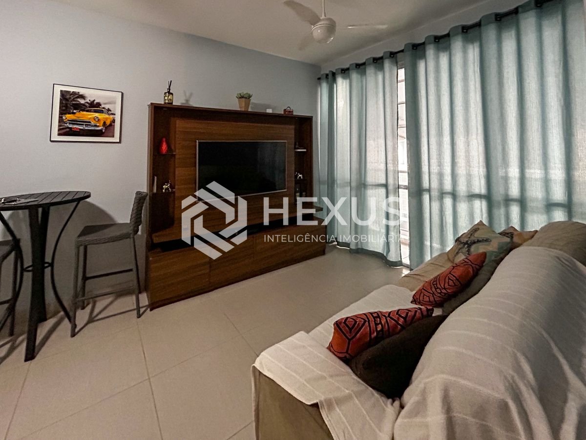 Foto 4 de Apartamento com varanda e lazer a 300m da praia na região do Aquário na Enseada, Guarujá