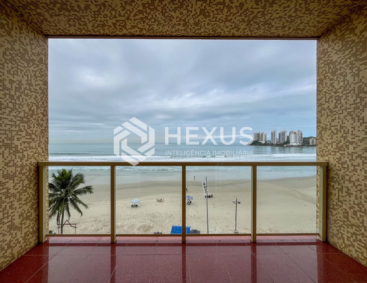Apartamento em Pitangueiras — foto 1