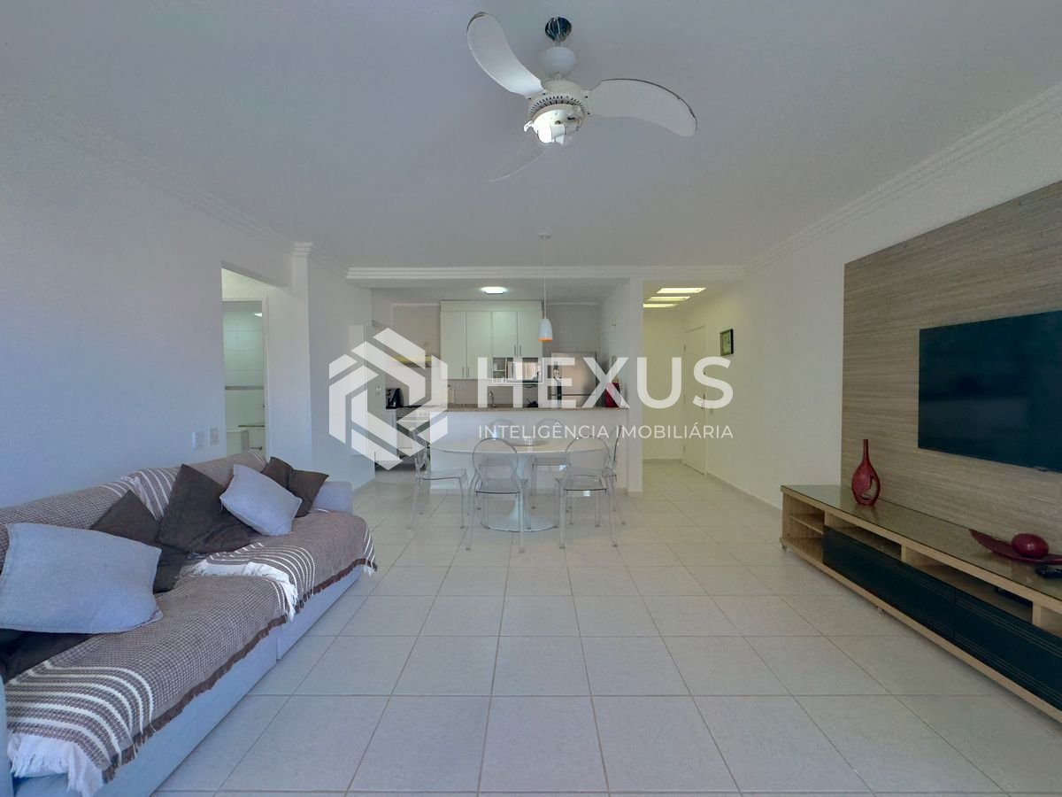 Foto 3 de Apartamento com varanda vista mar e lazer na beira mar no Jardim Astúrias, Guarujá