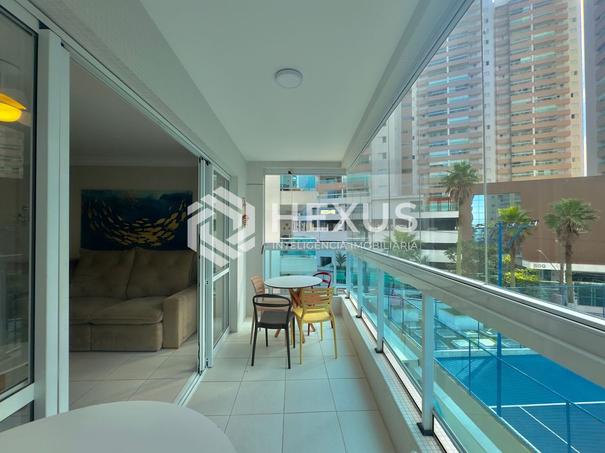 Foto 5 de Apartamento com varanda vista mar e lazer no Jardim Astúrias, Guarujá
