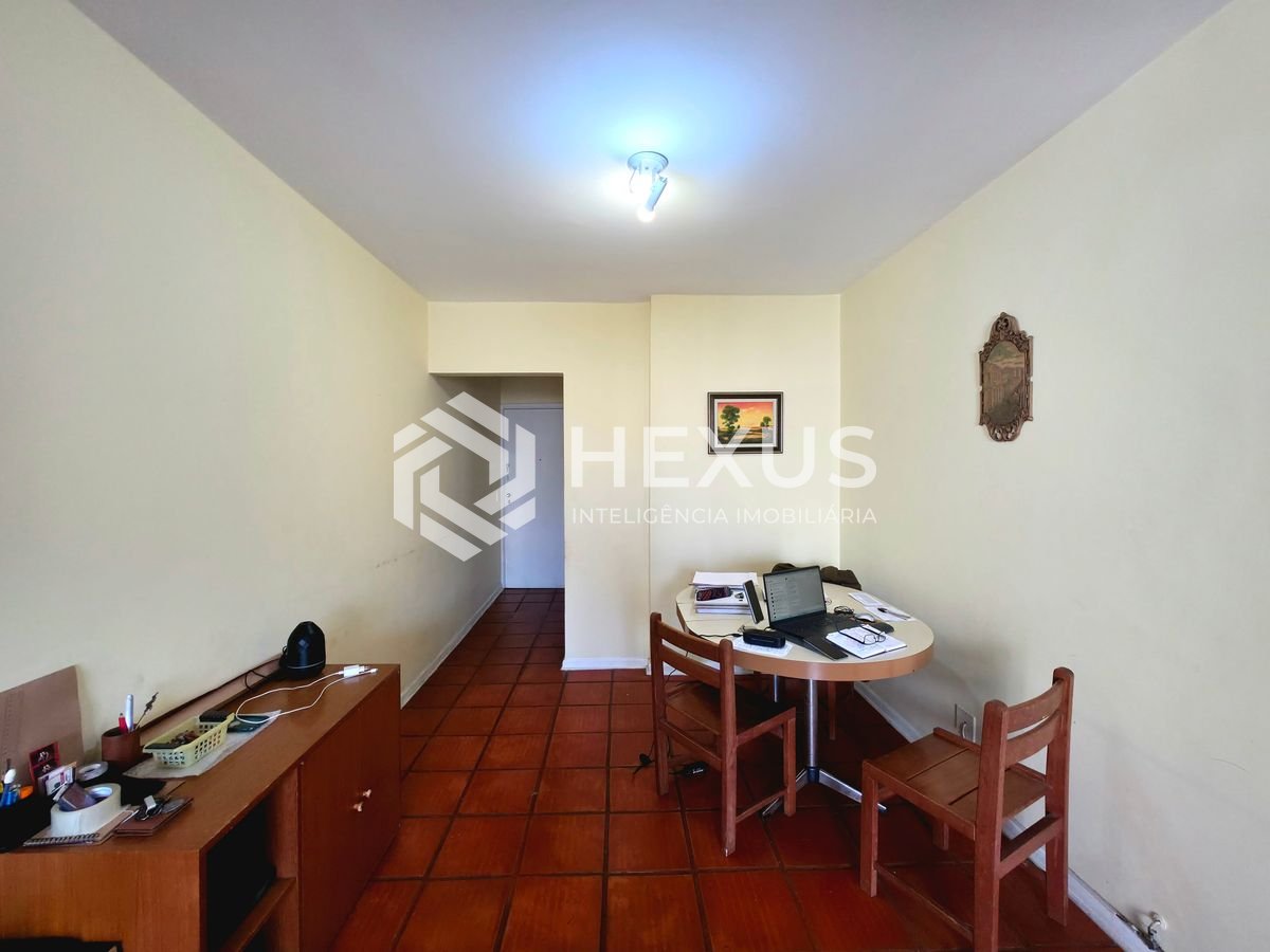 Foto 4 de Apartamento com varanda nas Pitangueiras, Guarujá