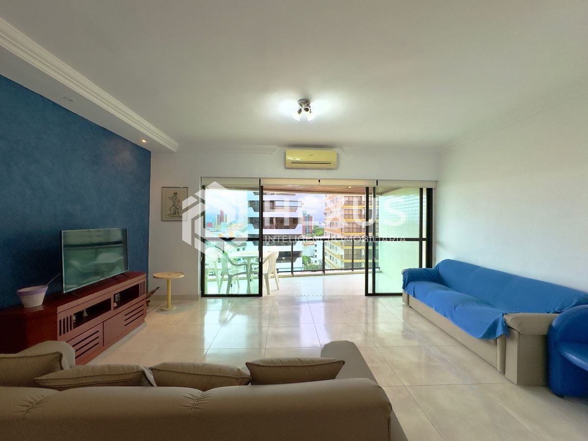 Foto 2 de Apartamento com varanda e lazer no Jardim Astúrias, Guarujá
