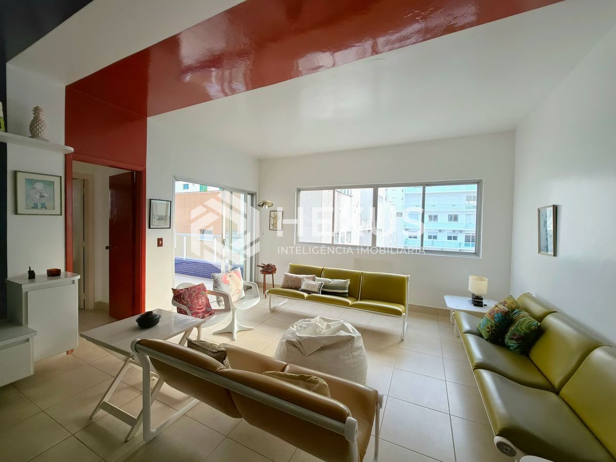 Foto 5 de Apartamento frente mar com varanda vista mar nas Pitangueiras, Guarujá