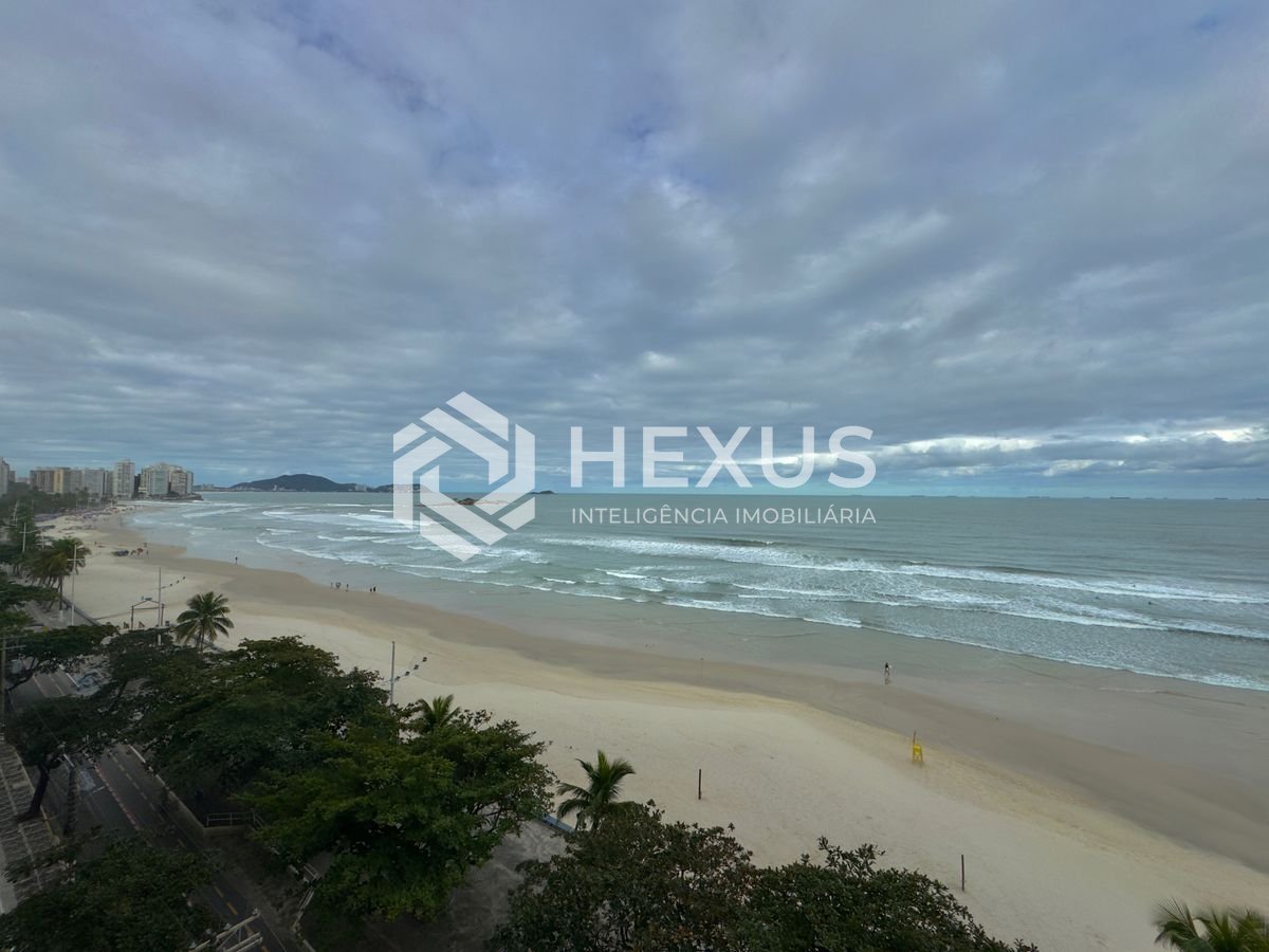 Foto 4 de Apartamento reformado frente mar com varanda vista mar e lazer nas Pitangueiras, Guarujá