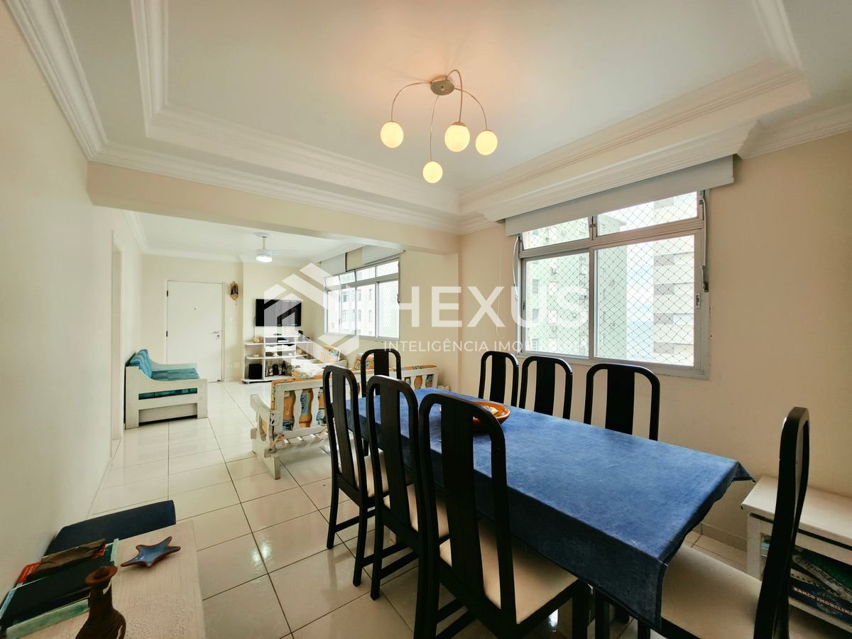 Foto 4 de Apartamento a 1 quadra da praia nas Pitangueiras, Guarujá