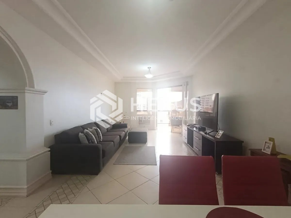Foto 4 de Apartamento com varanda e lazer na Enseada, Guarujá