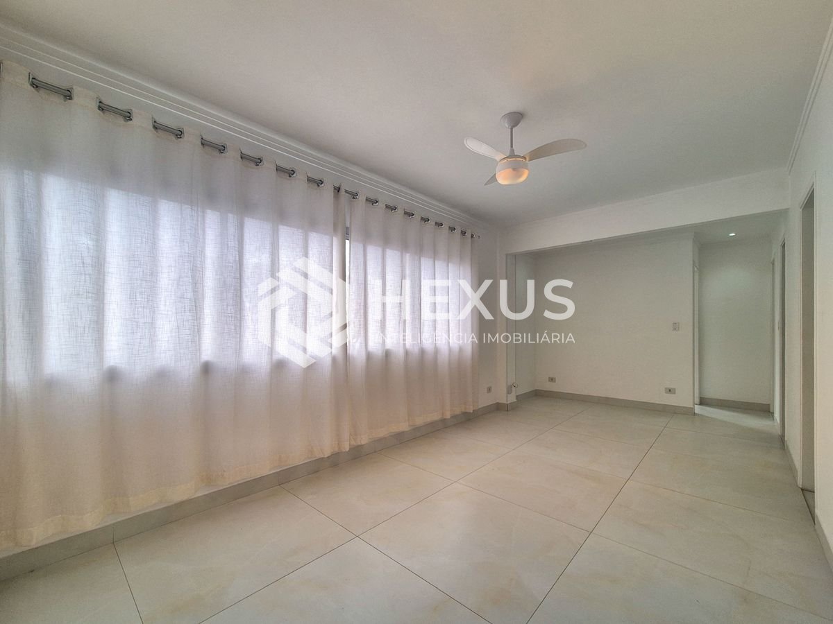 Foto 5 de Apartamento reformado a 1 quadra da praia nas Pitangueiras, Guarujá