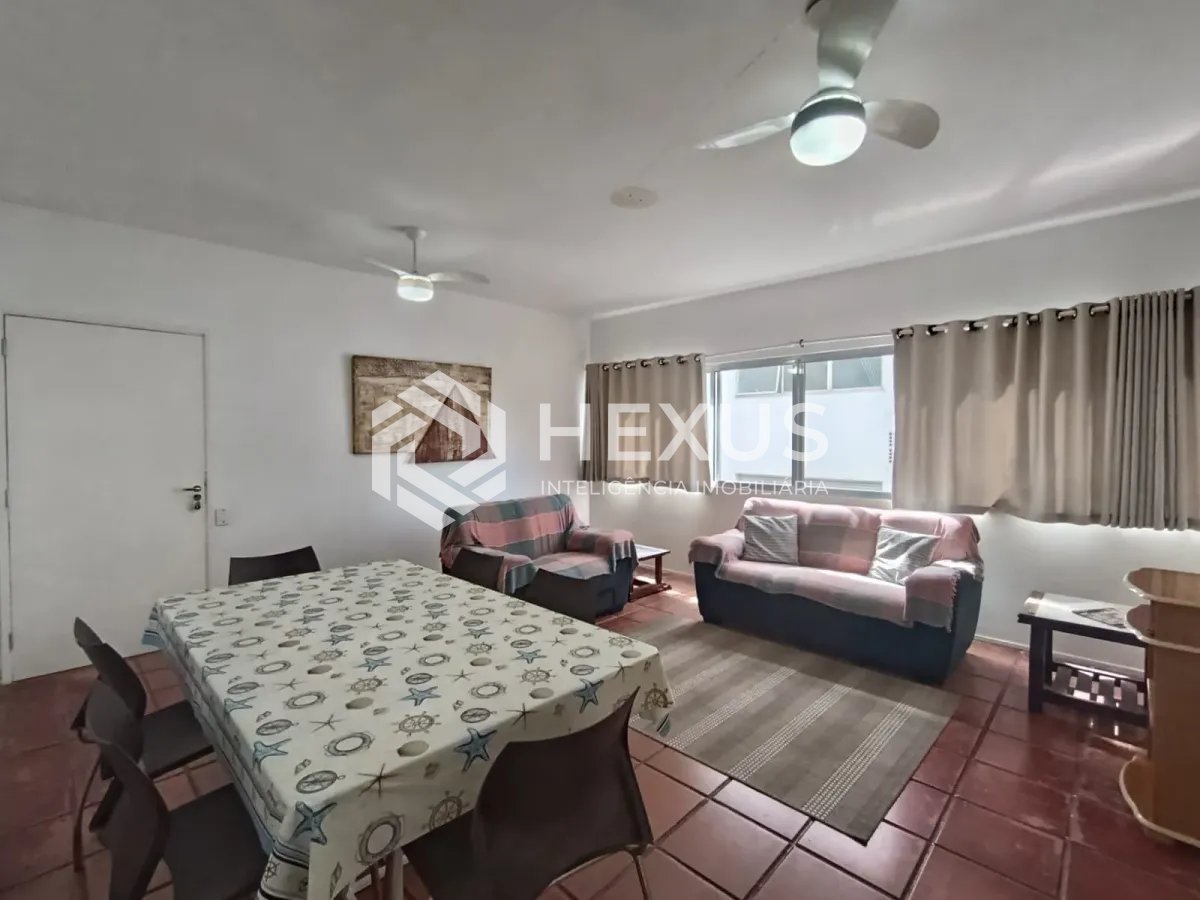 Foto 3 de Apartamento com varanda e lazer na Enseada, Guarujá