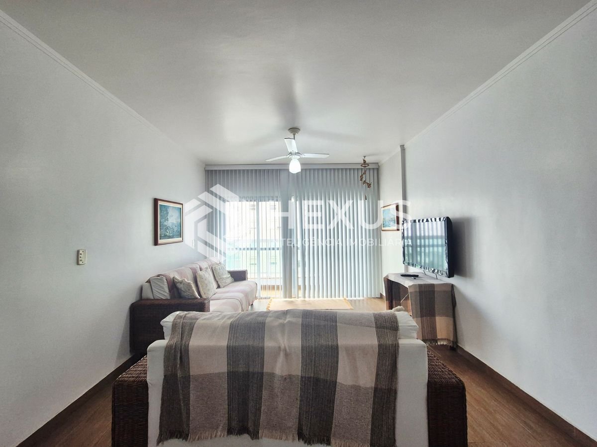 Foto 2 de Apartamento com varanda vista mar e lazer nas Pitangueiras, Guarujá