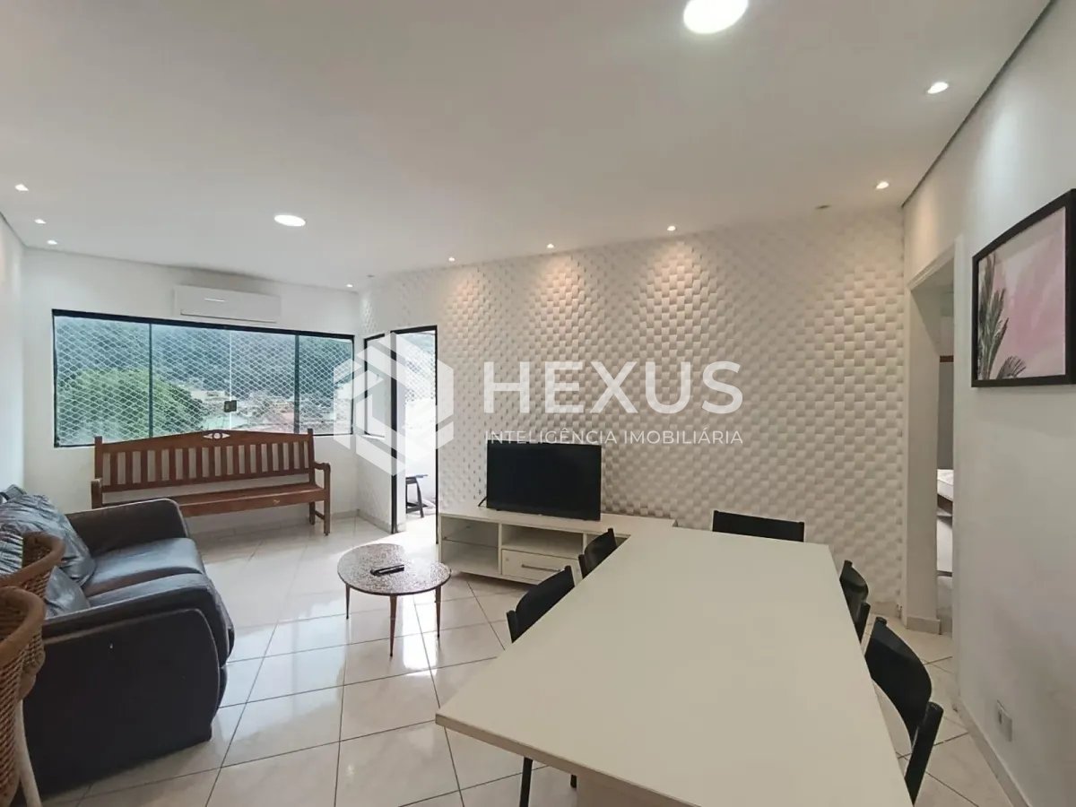 Foto 5 de Apartamento com varanda a 500m da praia na Enseada, Guarujá