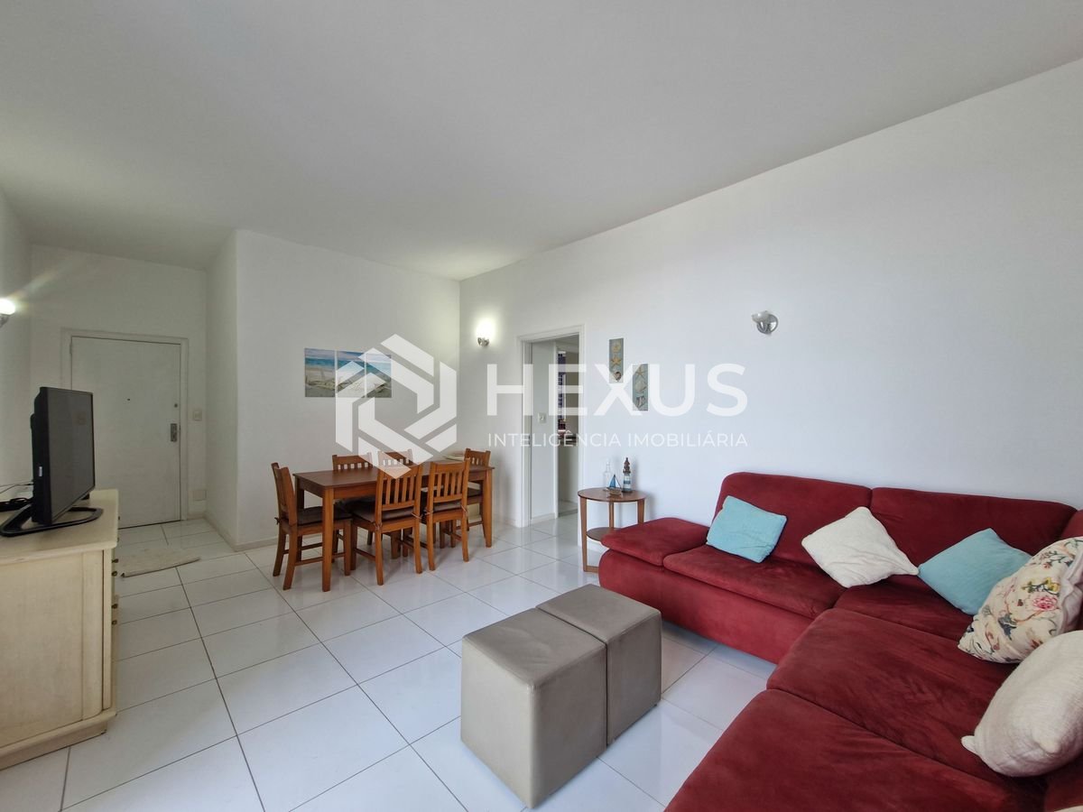 Foto 4 de Apartamento frente mar com varanda vista mar nas Pitangueiras, Guarujá