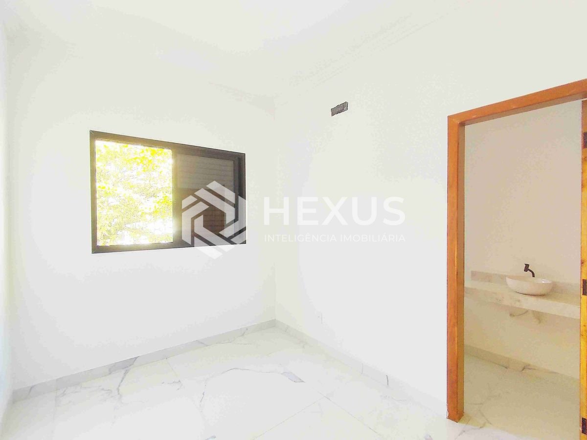 Foto 5 de Casa geminada recém construida na Praia da Enseada, Guaruja