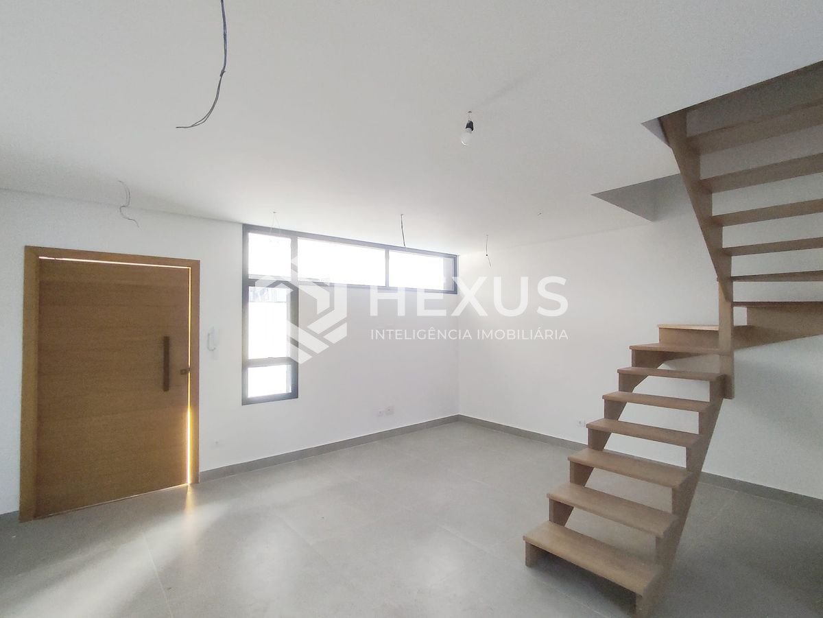 Foto 4 de Casa com piscina e área gourmet na Praia das Asturias, Guaruja