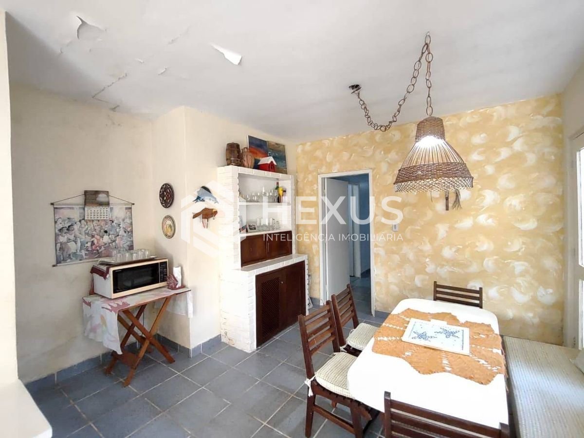 Foto 5 de Casa com edícula e área gourmet no Jardim Albamar, Guaruja