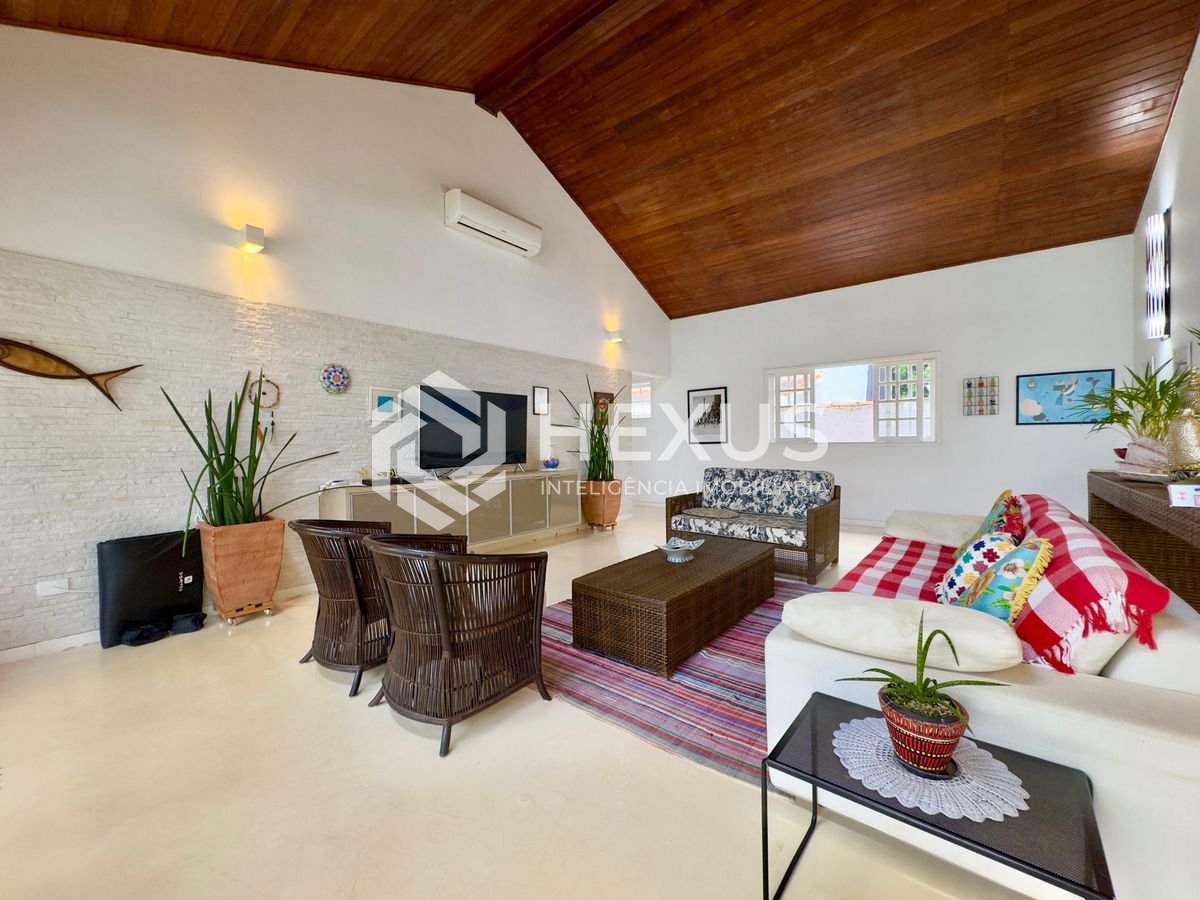 Foto 5 de Casa térrea com piscina e área gourmet no Jardim Pernambuco I, Guarujá