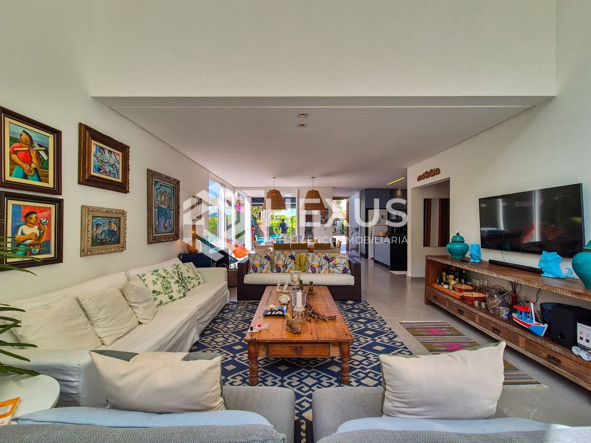Foto 5 de Casa reformada com varanda e lazer no Jardim Pernambuco II, Guarujá