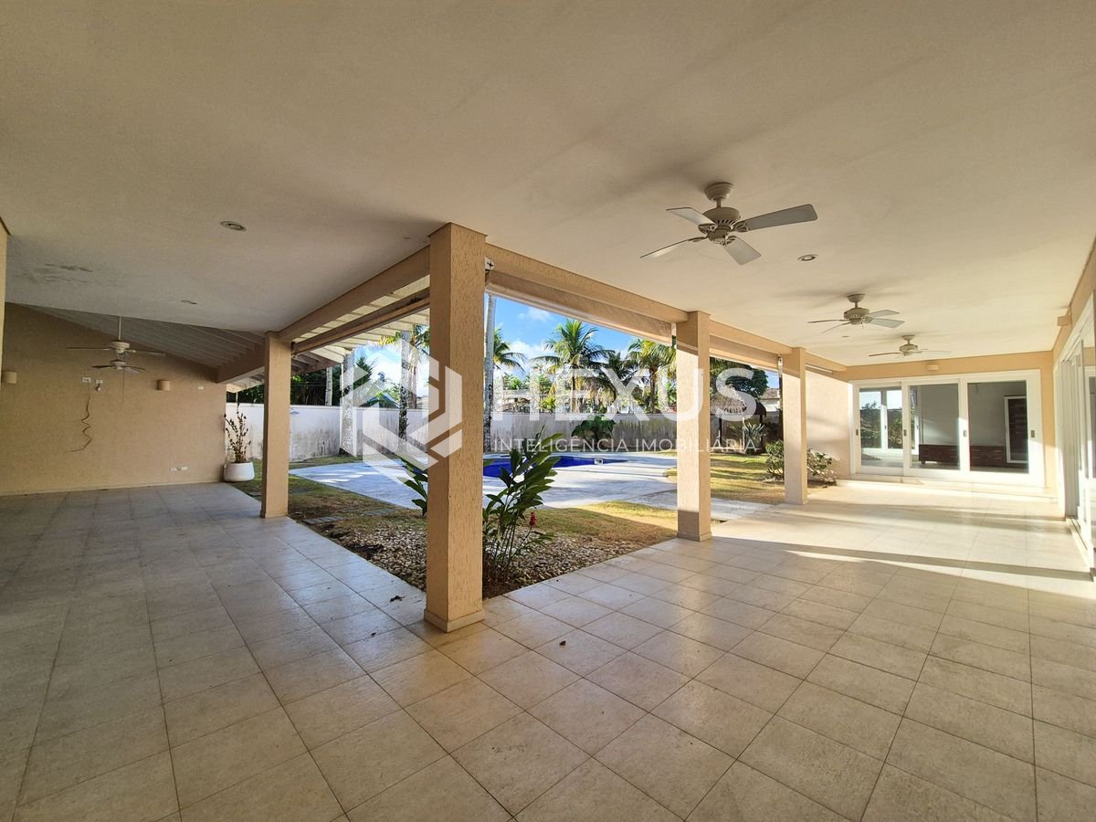 Foto 5 de Casa com piscina e área gourmet no Jardim Acapulco, Guaruja
