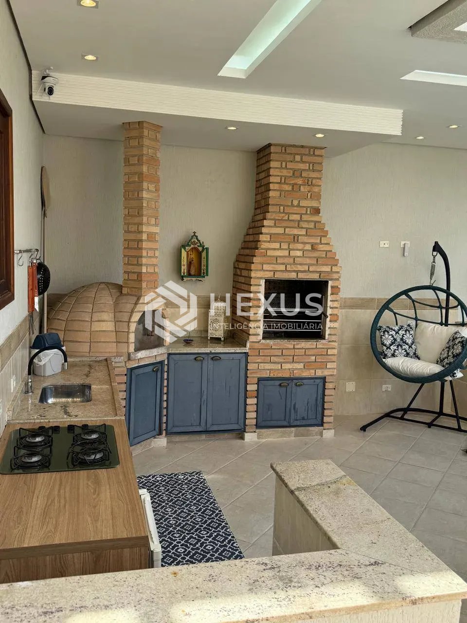 Foto 3 de Casa reformado com varanda piscina e área gourmet no Jardim Albamar, Guarujá